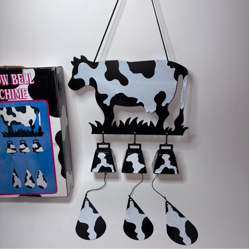 Vintage Metal Cow Bell Chime Hanging Cow Shape W/Bells Black White 9”x24” 1995